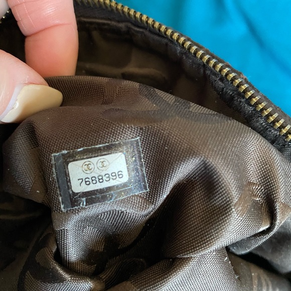 🔥🔥CHANEL BROWN SUEDE SHOULDER BAG - Picture 7 of 13